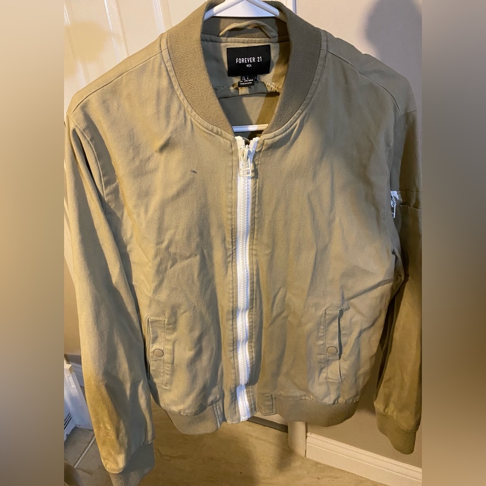 Forever 21 bumper jacket